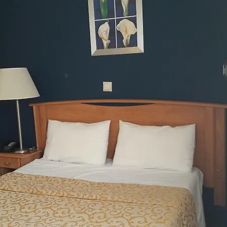 Hotel Lucy 4*