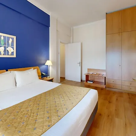 Hotel Lucy