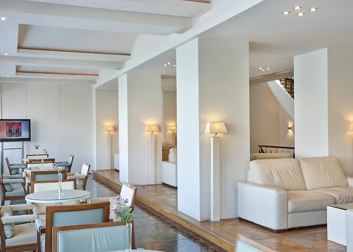 מלון Lucy Chalkís