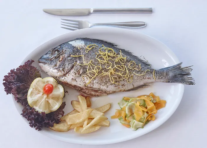 מלון Lucy Chalkís